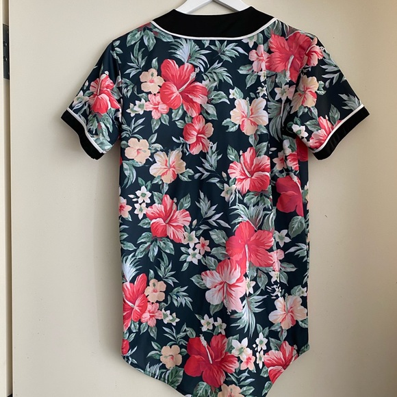 Floral Facts Baseball Shirt - Picture 2 of 4